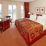 Hotel Parkhotel - Ein Mitglied Der Hommage Luxury Collection