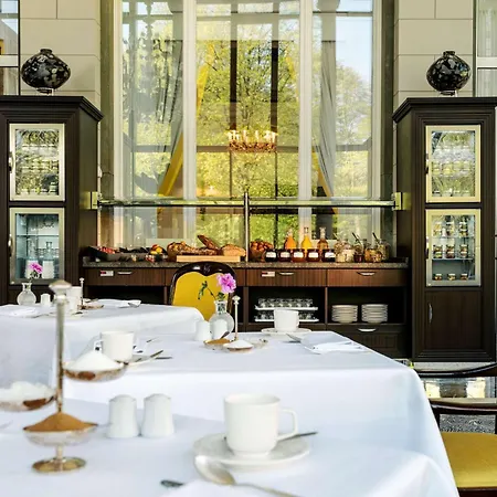 Parkhotel - Ein Mitglied Der Hommage Luxury Collection 5*